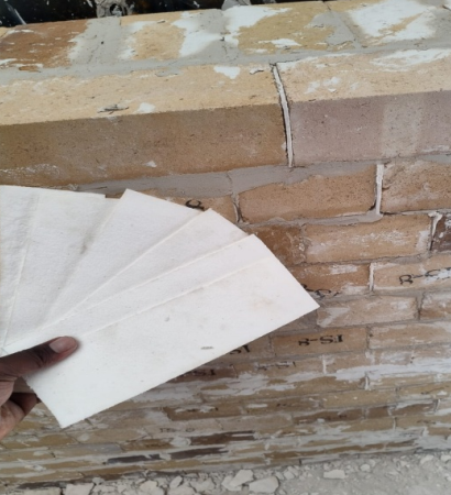 Thermlyte chamber brick refractory lining