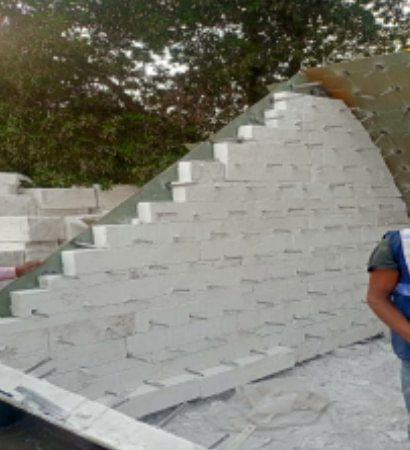 Thermlyte Hysil insulation fixing